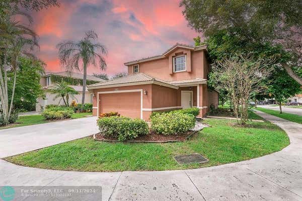 4907 PELICAN MNR, COCONUT CREEK, FL 33073 - Image 1