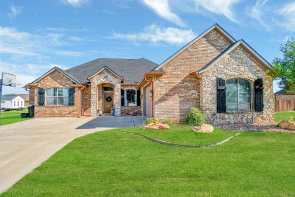 304 HARLEE DR, ELGIN, OK 73538 - Image 1