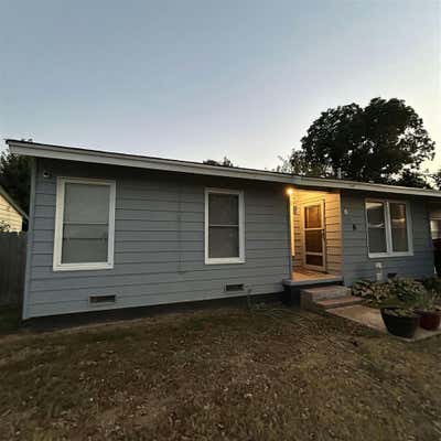 608 CLARK AVE, COMANCHE, OK 73529 - Image 1