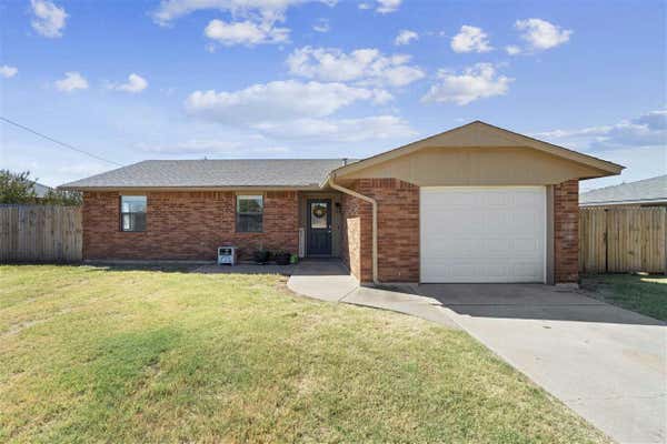 214 CHEROKEE ST, GERONIMO, OK 73543 - Image 1