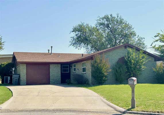 210 SE COACHMAN DR, LAWTON, OK 73501 - Image 1