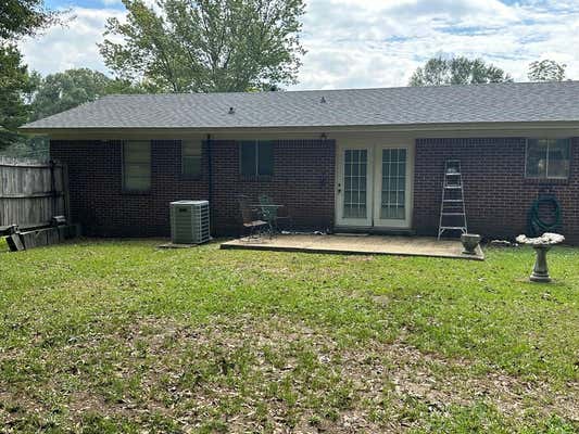 100 SHAMROCK DR, LAUREL, MS 39443, photo 3 of 13