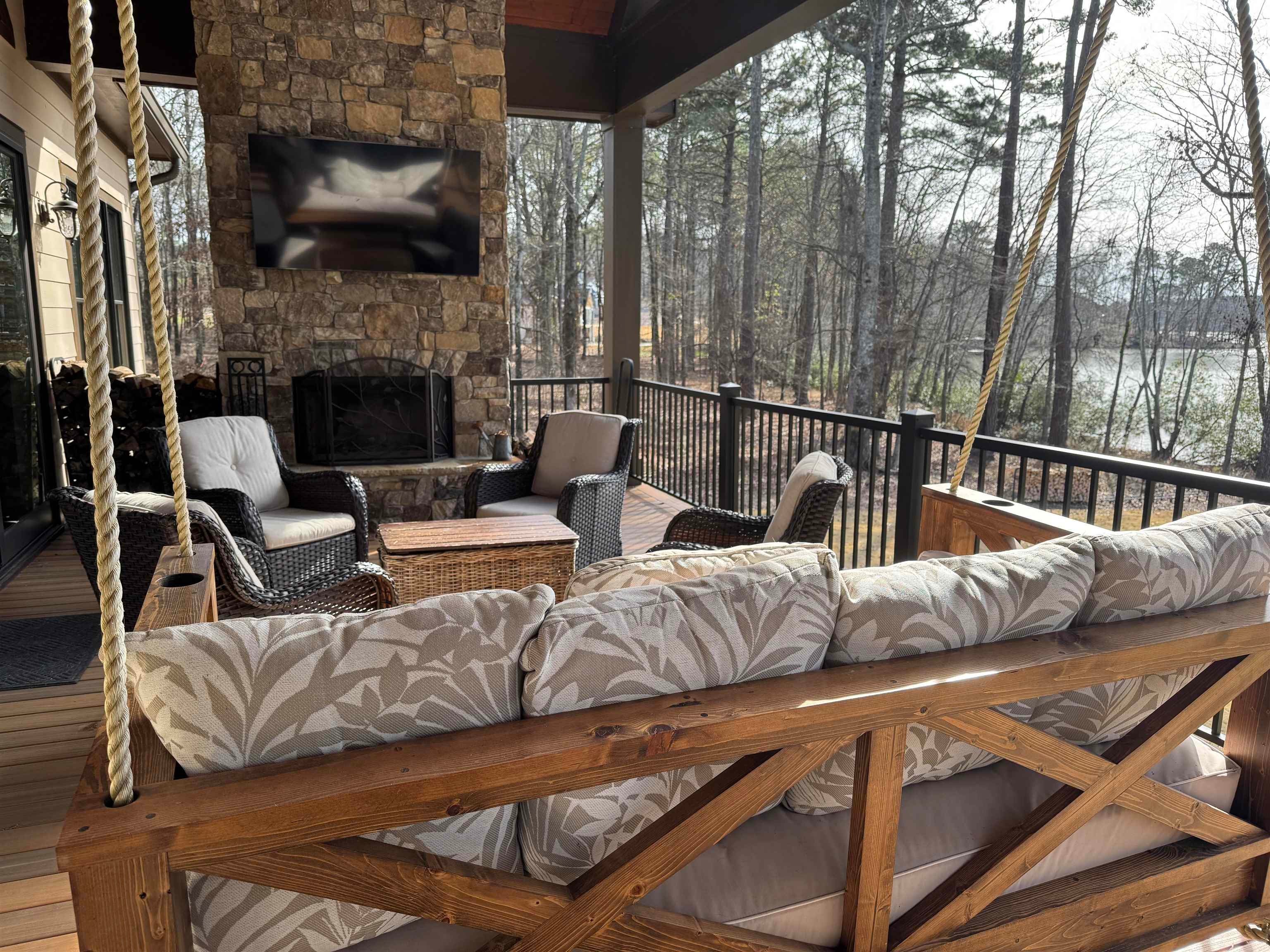 Buckhead, Georgia, 30625, United States, 5 Bedrooms Bedrooms, ,4 BathroomsBathrooms,Residential,Active,2009386