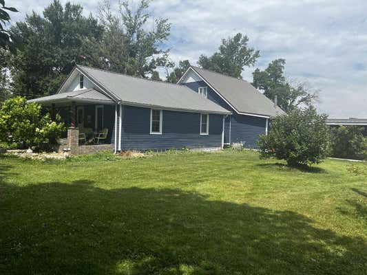 1530 FLATWOODS SCHOOL RD, CRAB ORCHARD, KY 40419, photo 4 of 63