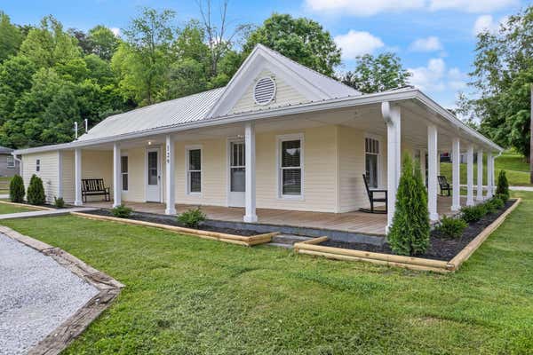 79 WASHINGTON STREET, CAMPTON, KY 41301 - Image 1