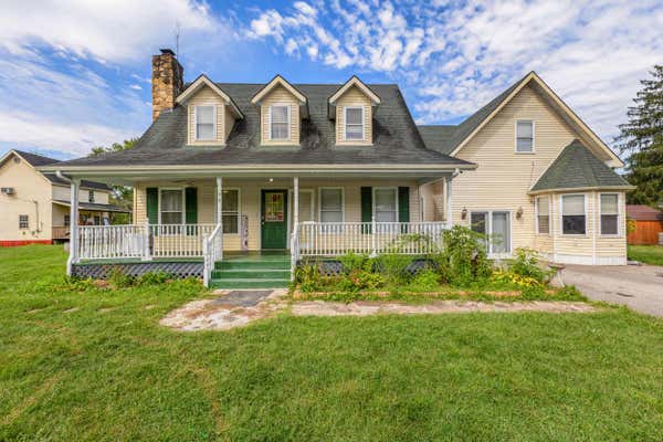 99 N WASHINGTON ST, CAMPTON, KY 41301 - Image 1