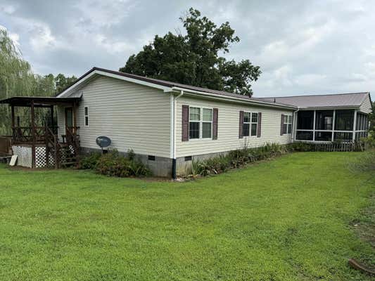 3592 W HIGHWAY 204, WILLIAMSBURG, KY 40769, photo 2 of 50