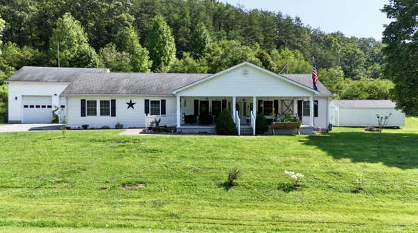 70 CLARK RD, IRVINE, KY 40336 - Image 1