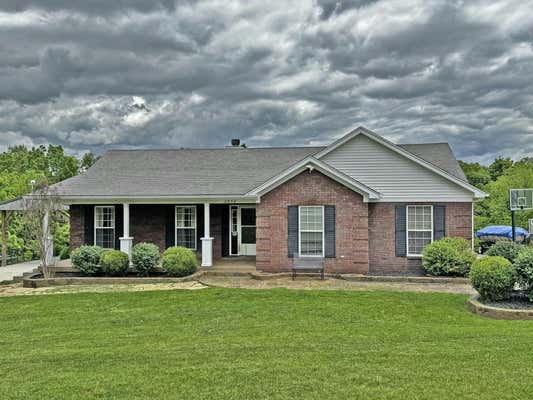 2848 SOUTHVILLE PIKE, SHELBYVILLE, KY 40065, photo 2 of 51