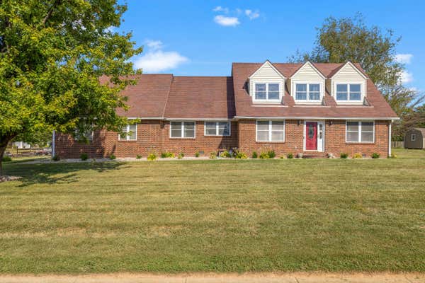 908 W COUNT FLEET CIR, DANVILLE, KY 40422 - Image 1