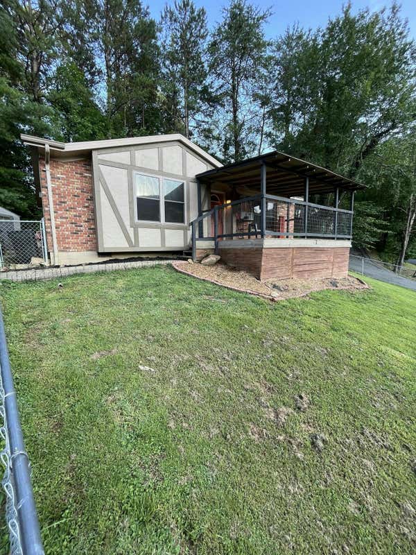 12 ABBEY LN, MIDDLESBORO, KY 40965, photo 1 of 23