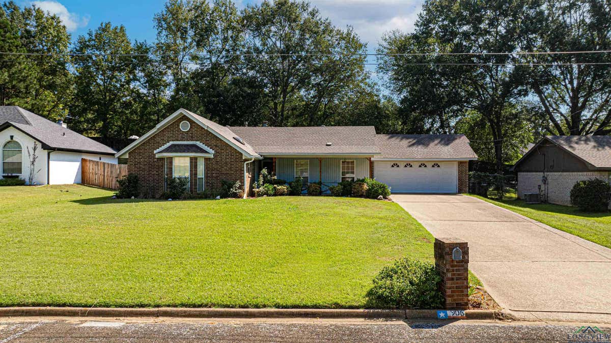 906 VICTORIA DR, LONGVIEW, TX 75604, photo 1 of 22