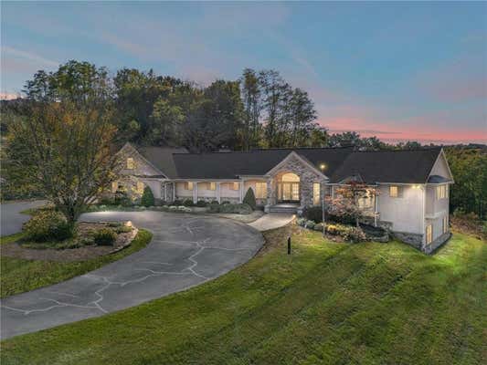 5364 MILLSTONE CT, OREFIELD, PA 18069 - Image 1