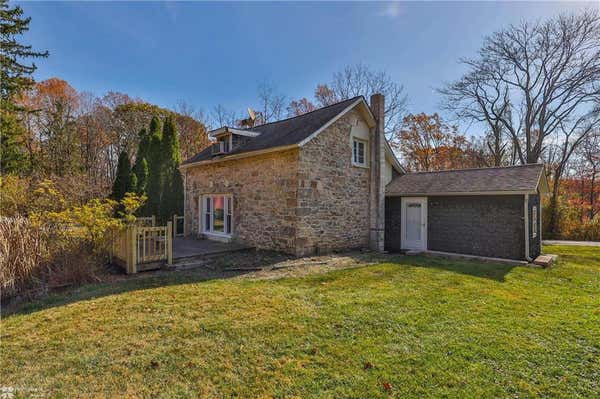 7451 LAZOR RD, MACUNGIE, PA 18062 - Image 1