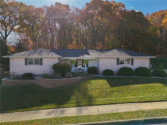 980 HILLCREST DR S, MACUNGIE, PA 18062 - Image 1