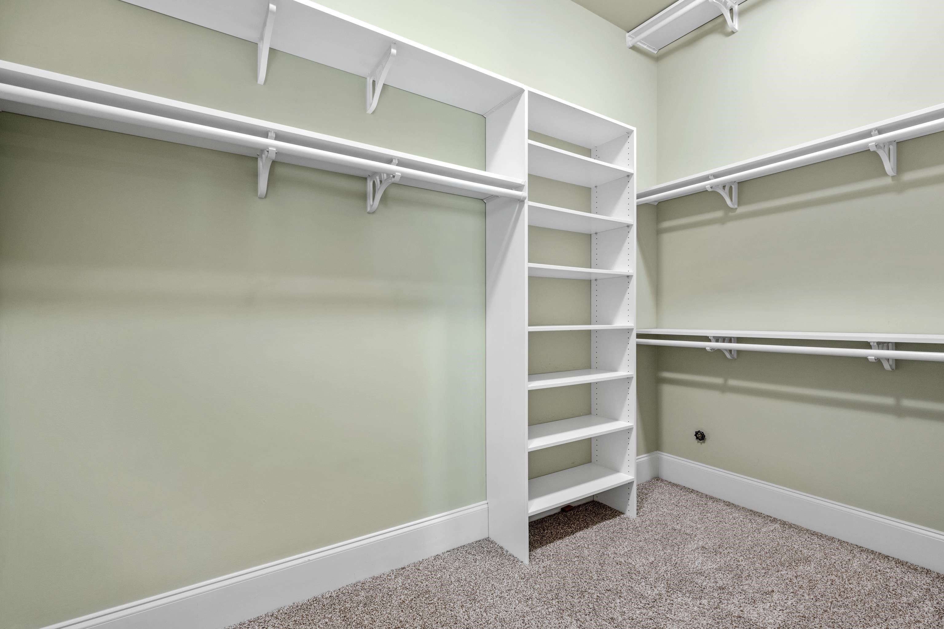 Germantown, Tennessee, 38138, United States, 4 Bedrooms Bedrooms, ,5 BathroomsBathrooms,Residential,Active,1910152