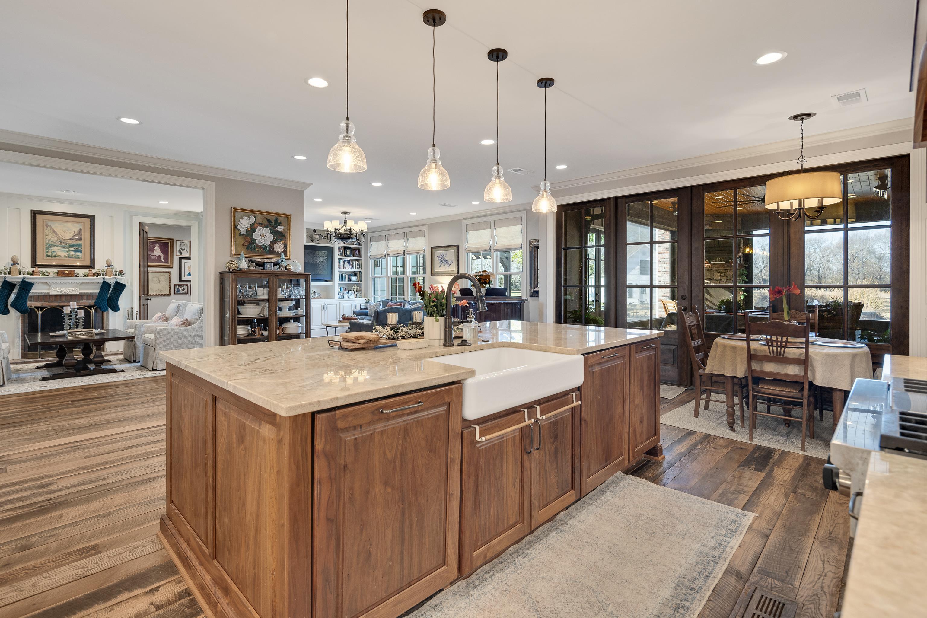 Somerville, Tennessee, 38068, United States, 3 Bedrooms Bedrooms, ,4 BathroomsBathrooms,Residential,Active,2006833