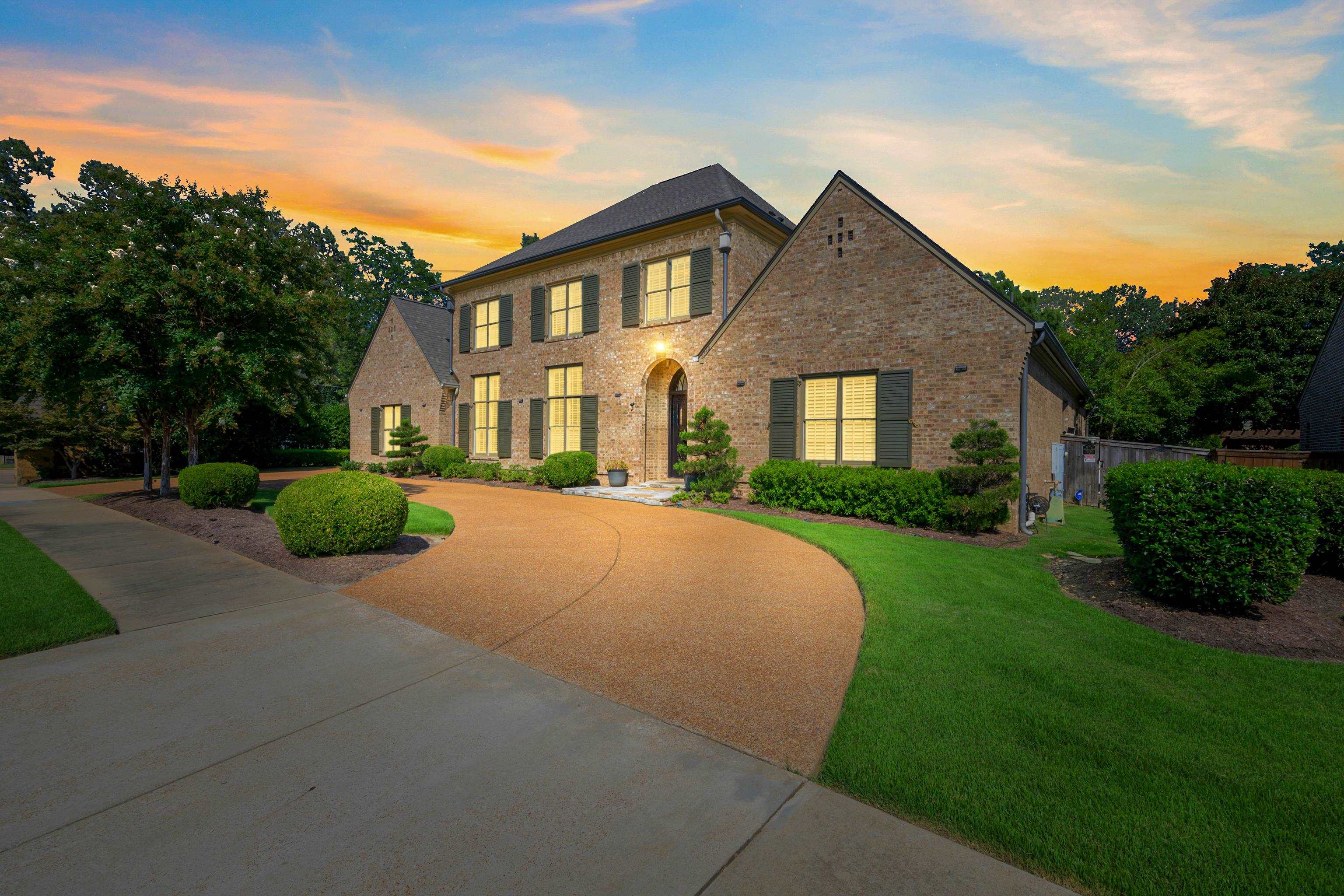 Germantown, Tennessee, 38138, United States, 4 Bedrooms Bedrooms, ,5 BathroomsBathrooms,Residential,Active,1910152