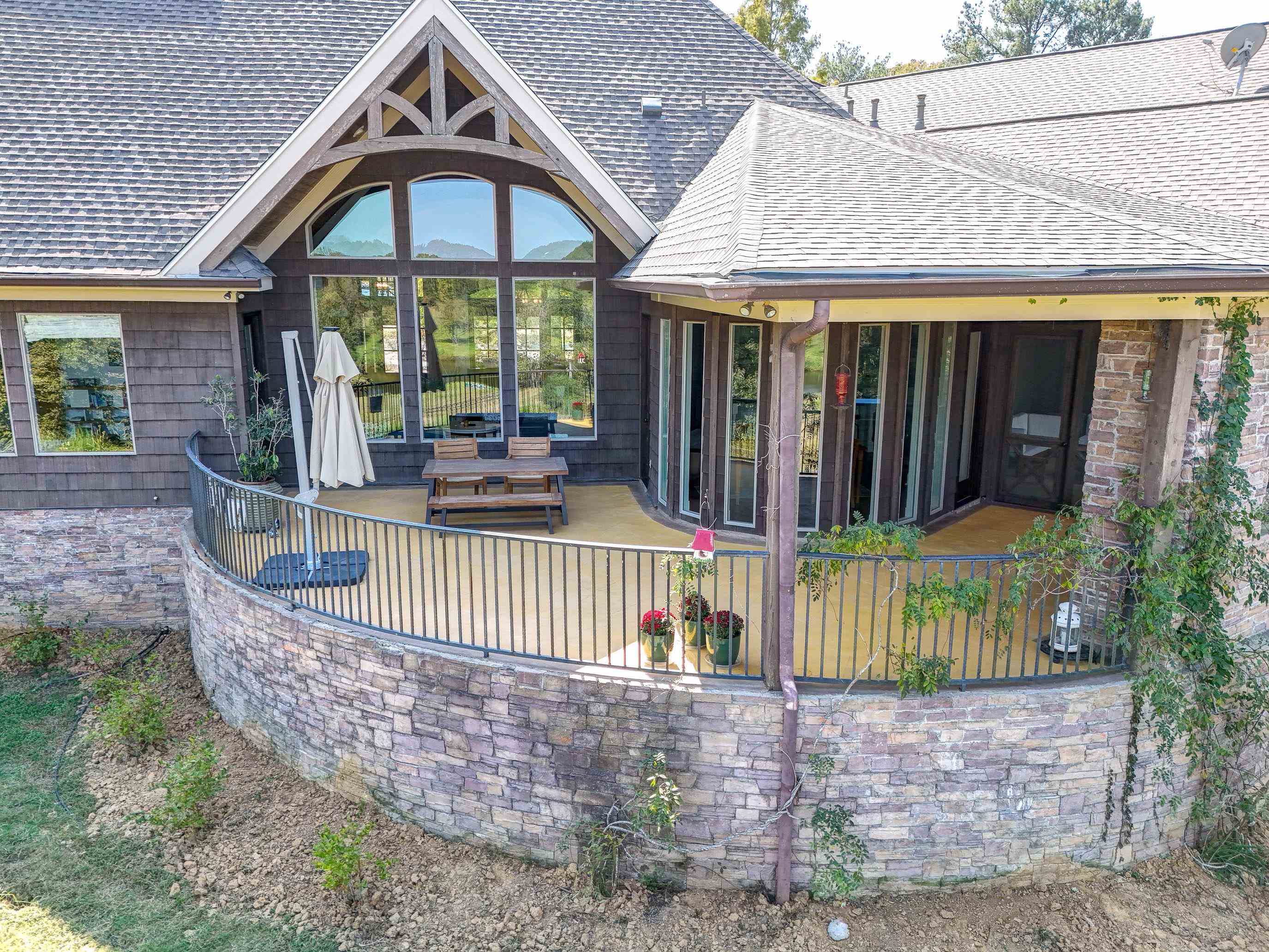 Other, Mississippi, 39071, United States, 4 Bedrooms Bedrooms, ,5 BathroomsBathrooms,Residential,Active,1929786