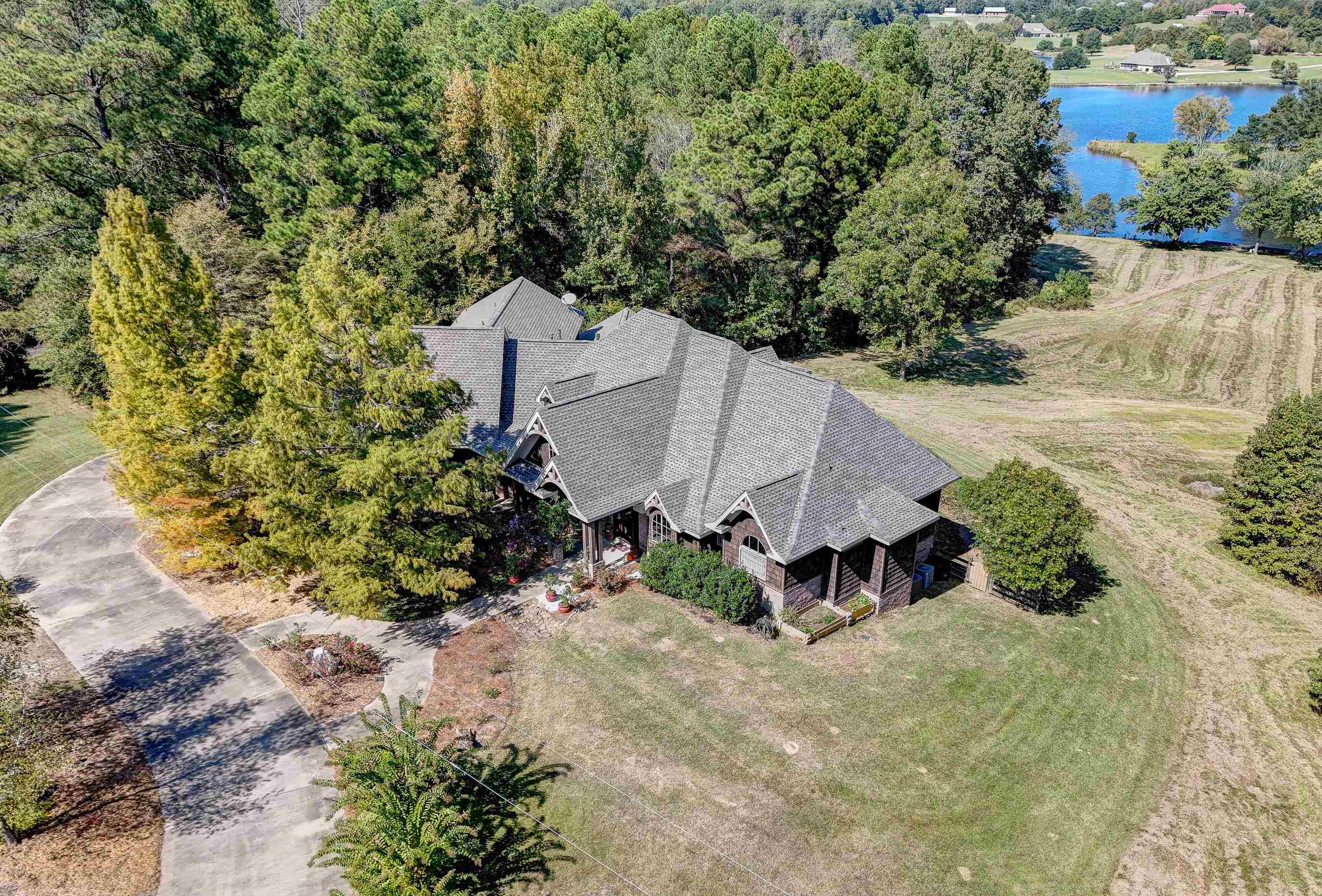 Other, Mississippi, 39071, United States, 4 Bedrooms Bedrooms, ,5 BathroomsBathrooms,Residential,Active,1929786