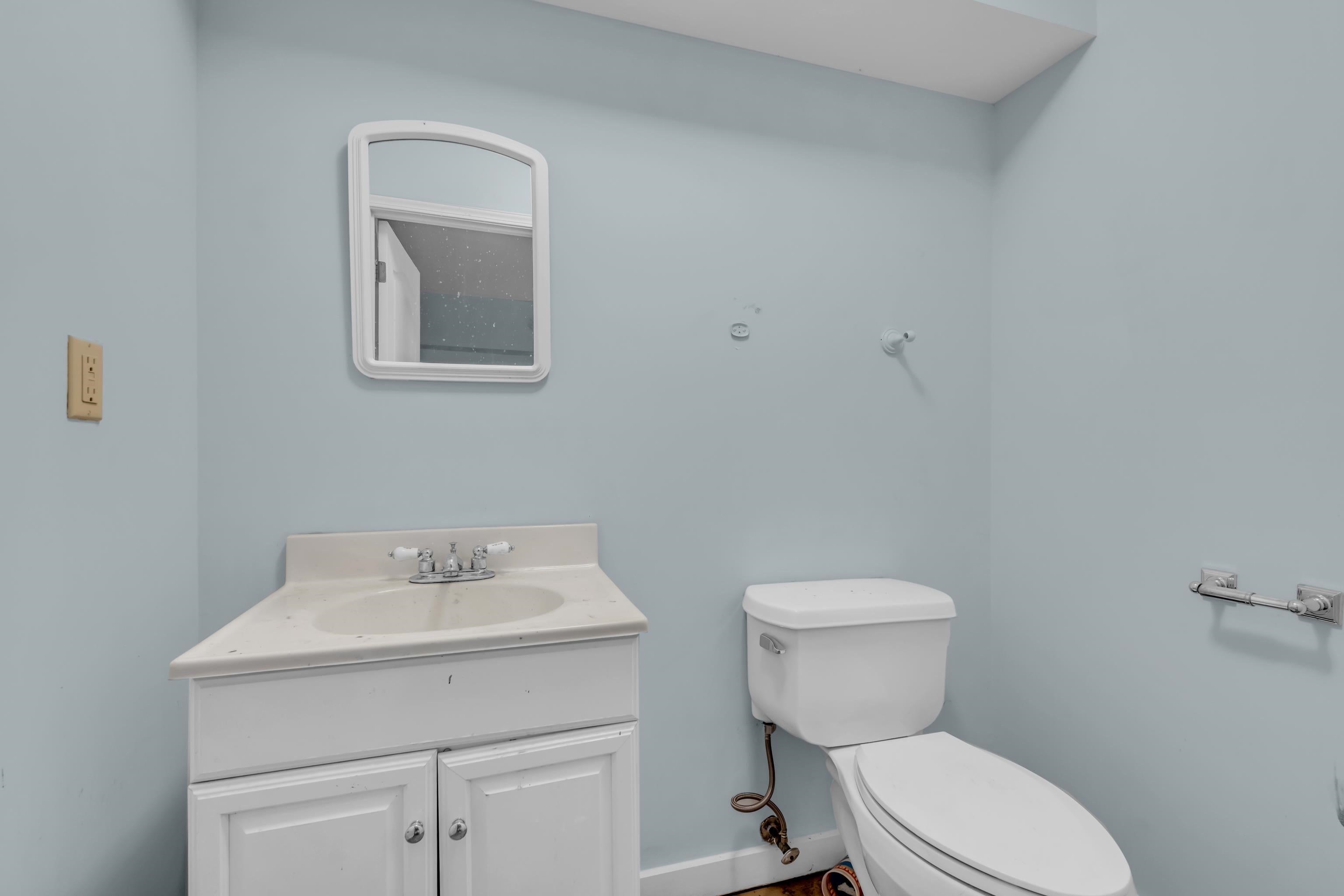 Memphis, Tennessee, 38103, United States, ,5 BathroomsBathrooms,Residential,Active,1820393