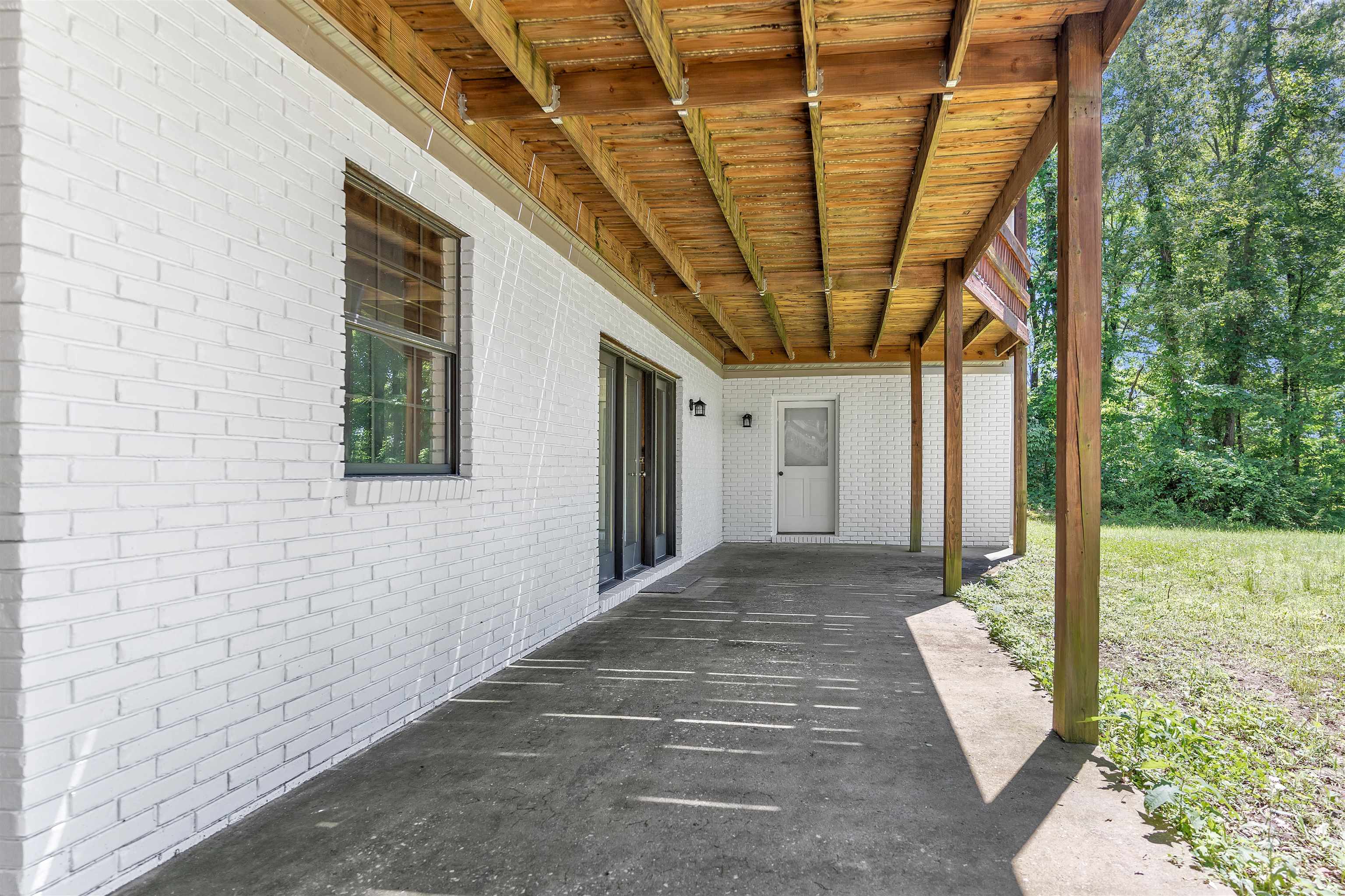 Hickory Valley, Tennessee, 38042, United States, ,3 BathroomsBathrooms,Residential,Active,1831827