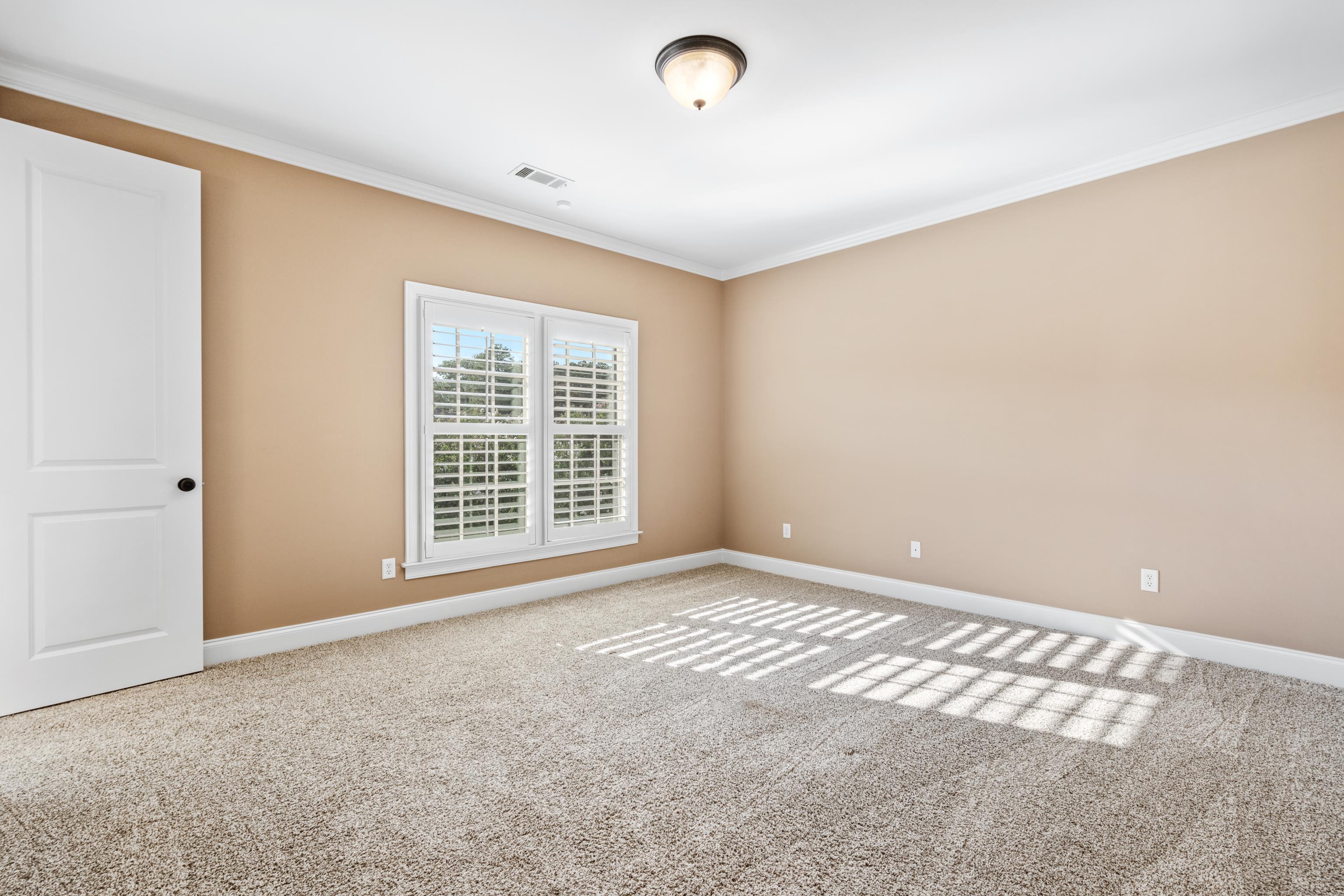 Germantown, Tennessee, 38138, United States, 4 Bedrooms Bedrooms, ,5 BathroomsBathrooms,Residential,Active,1910152