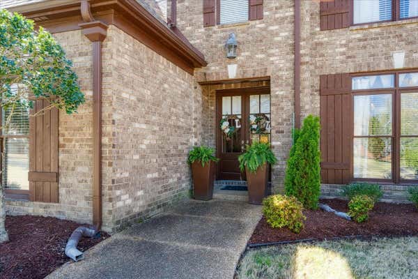 1811 STILLWIND LN, COLLIERVILLE, TN 38017, photo 3 of 40