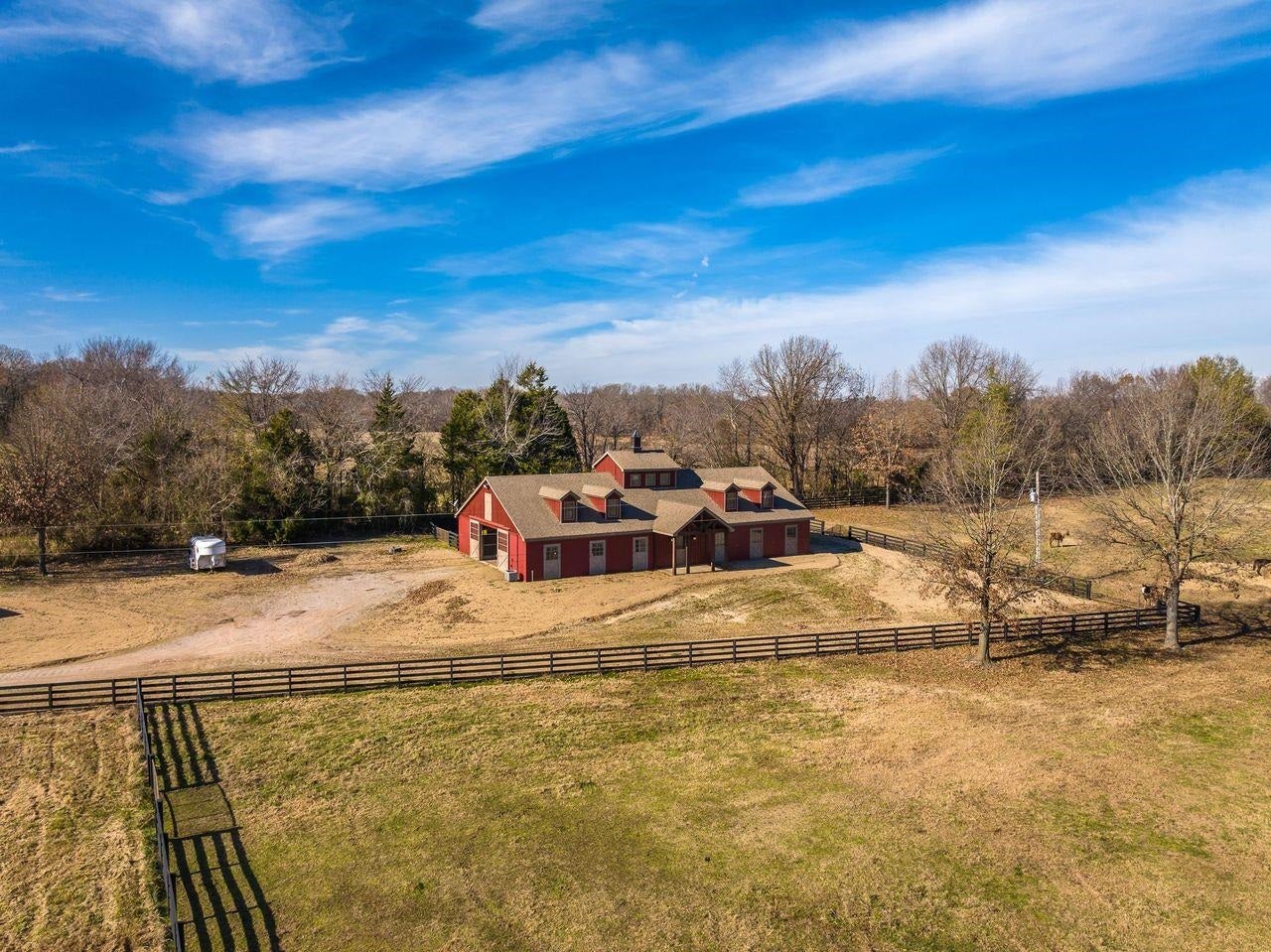 Somerville, Tennessee, 38068, United States, 3 Bedrooms Bedrooms, ,4 BathroomsBathrooms,Residential,Active,2006833