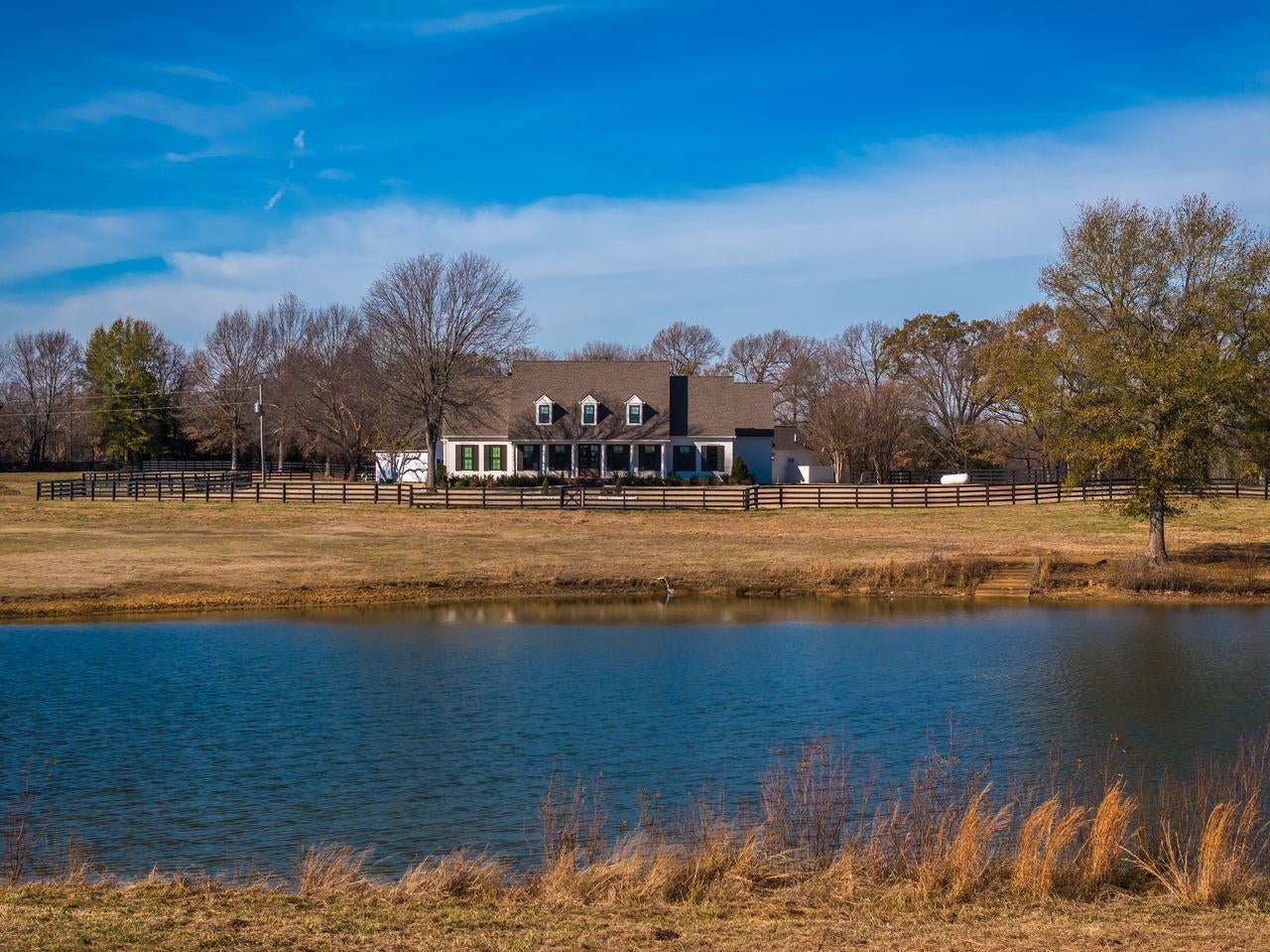 Somerville, Tennessee, 38068, United States, 3 Bedrooms Bedrooms, ,4 BathroomsBathrooms,Residential,Active,2006833