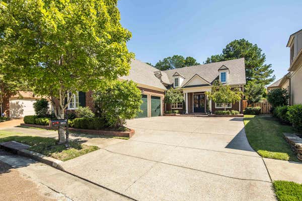 1872 E LAUREL HOLLOW LN, GERMANTOWN, TN 38139 - Image 1