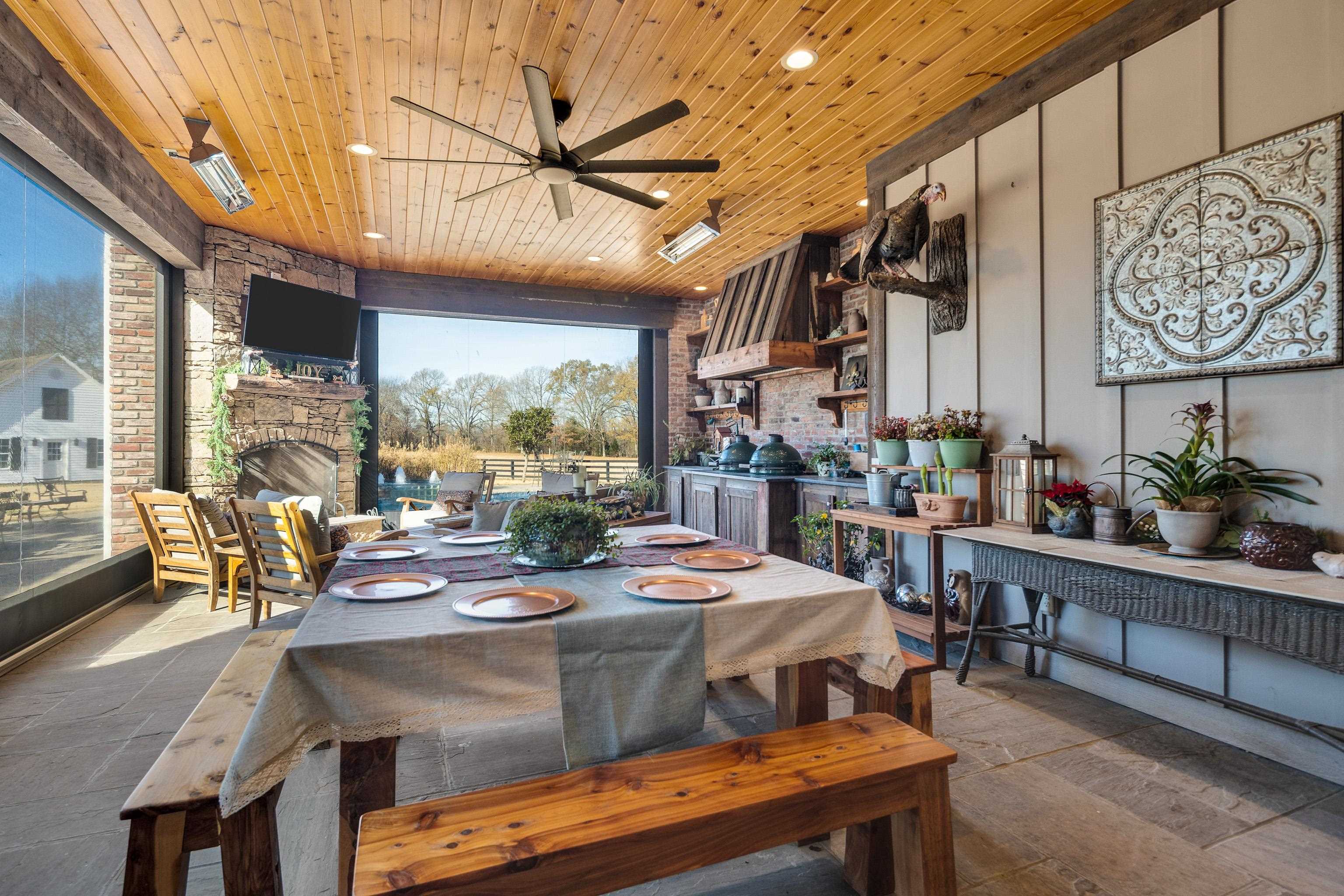 Somerville, Tennessee, 38068, United States, 3 Bedrooms Bedrooms, ,4 BathroomsBathrooms,Residential,Active,2006833