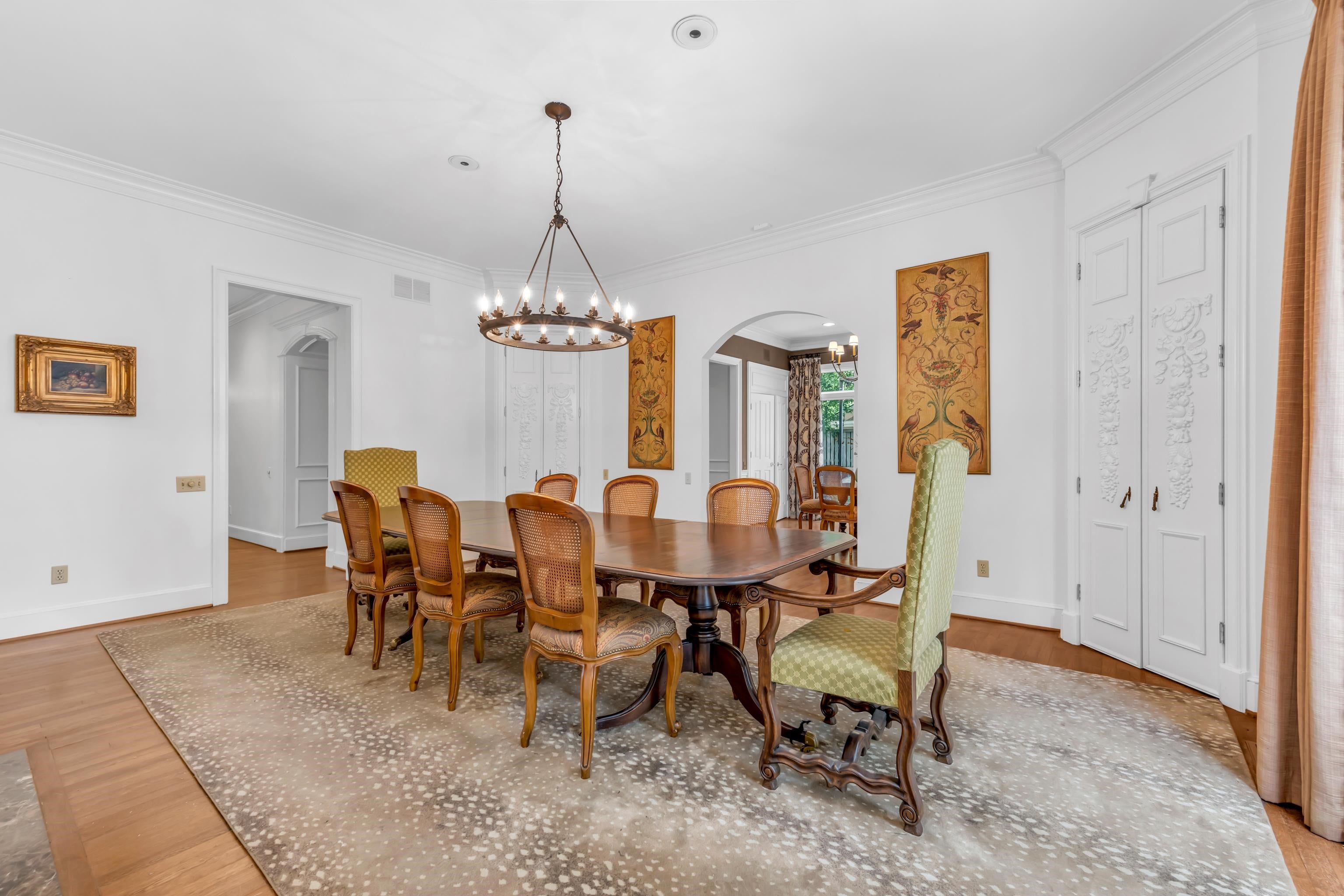 Memphis, Tennessee, 38117, United States, 5 Bedrooms Bedrooms, ,7 BathroomsBathrooms,Residential,Active,1849199