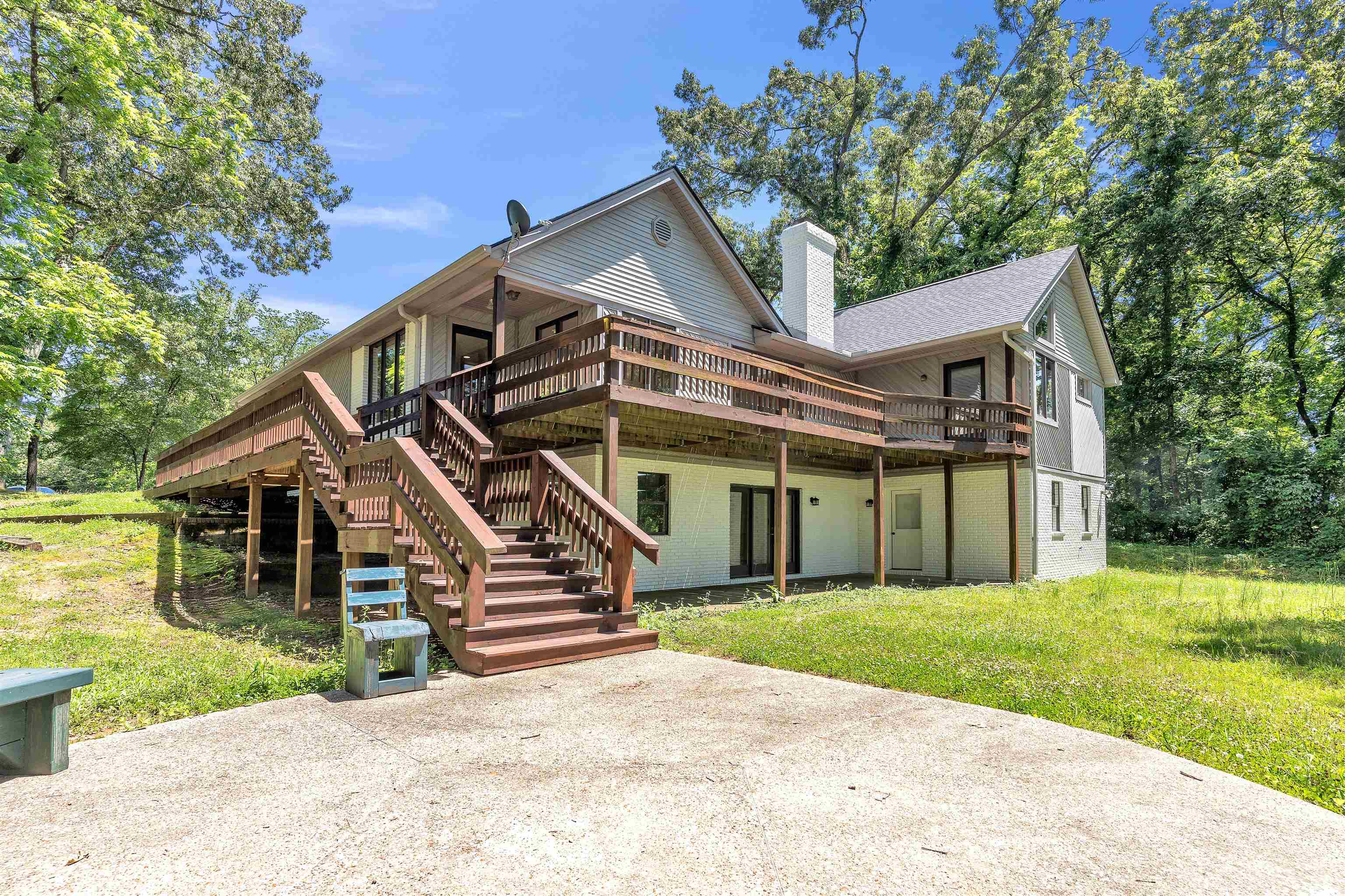 Hickory Valley, Tennessee, 38042, United States, ,3 BathroomsBathrooms,Residential,Active,1831827