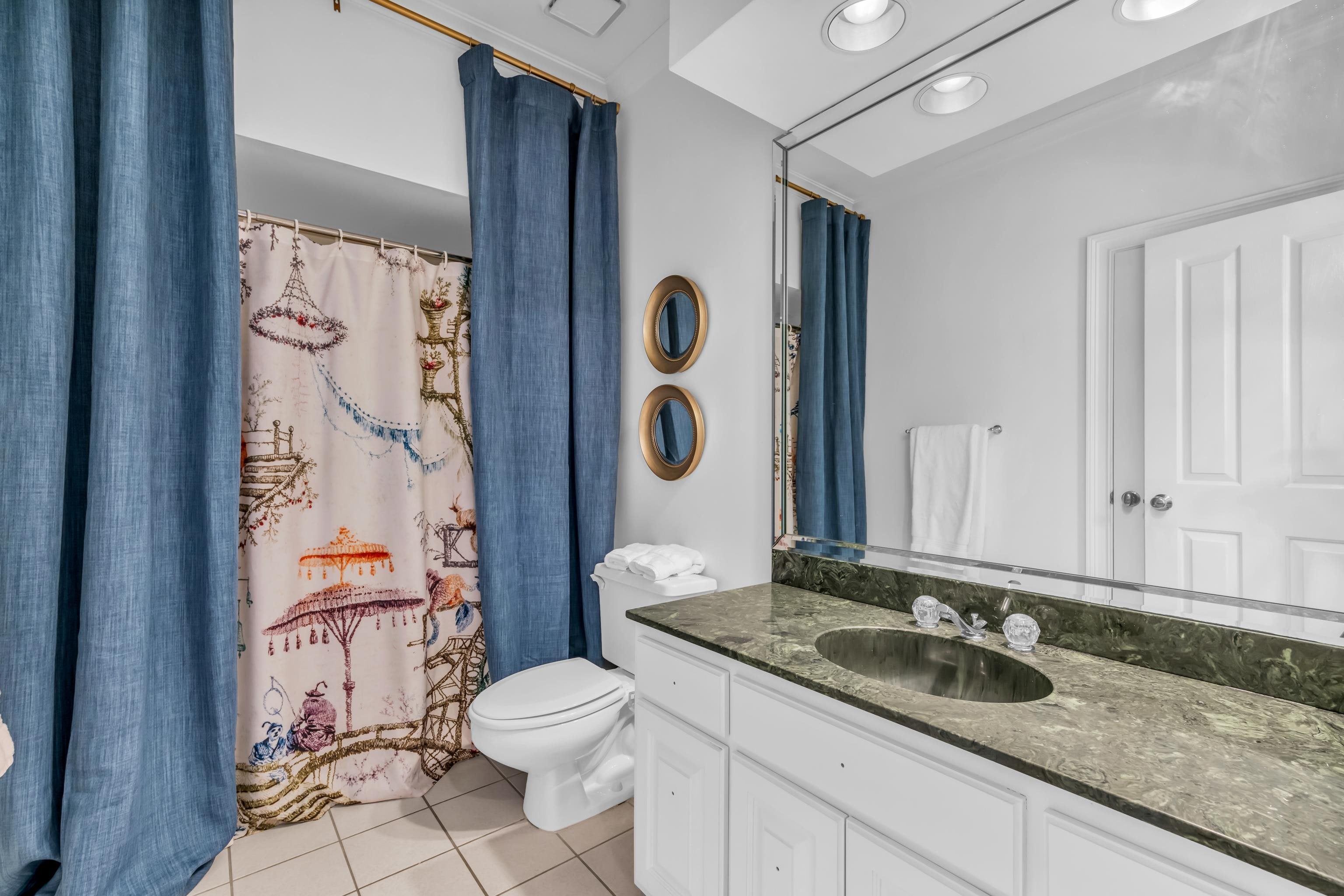 Memphis, Tennessee, 38117, United States, 5 Bedrooms Bedrooms, ,7 BathroomsBathrooms,Residential,Active,1849199
