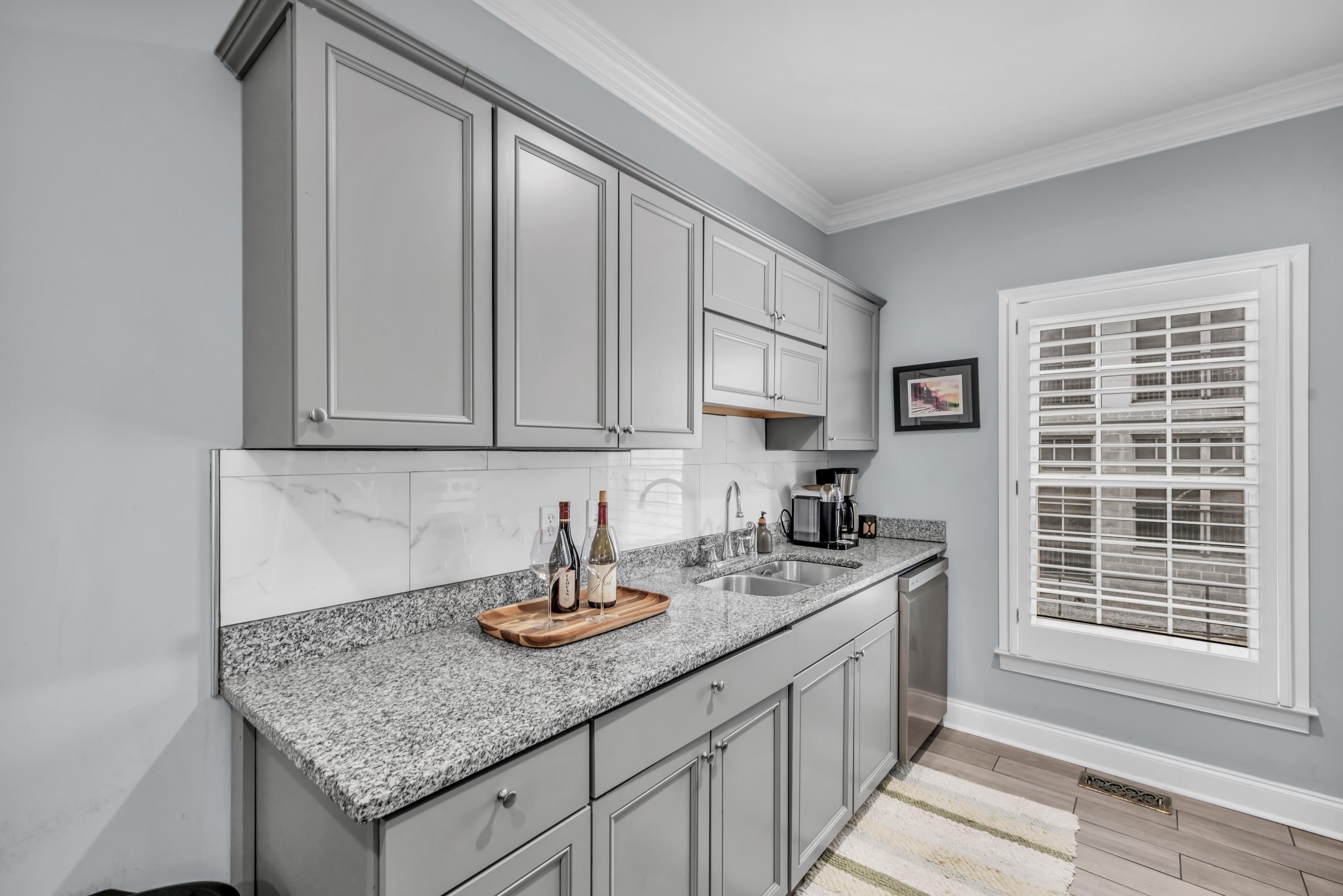 Memphis, Tennessee, 38103, United States, ,5 BathroomsBathrooms,Residential,Active,1820393