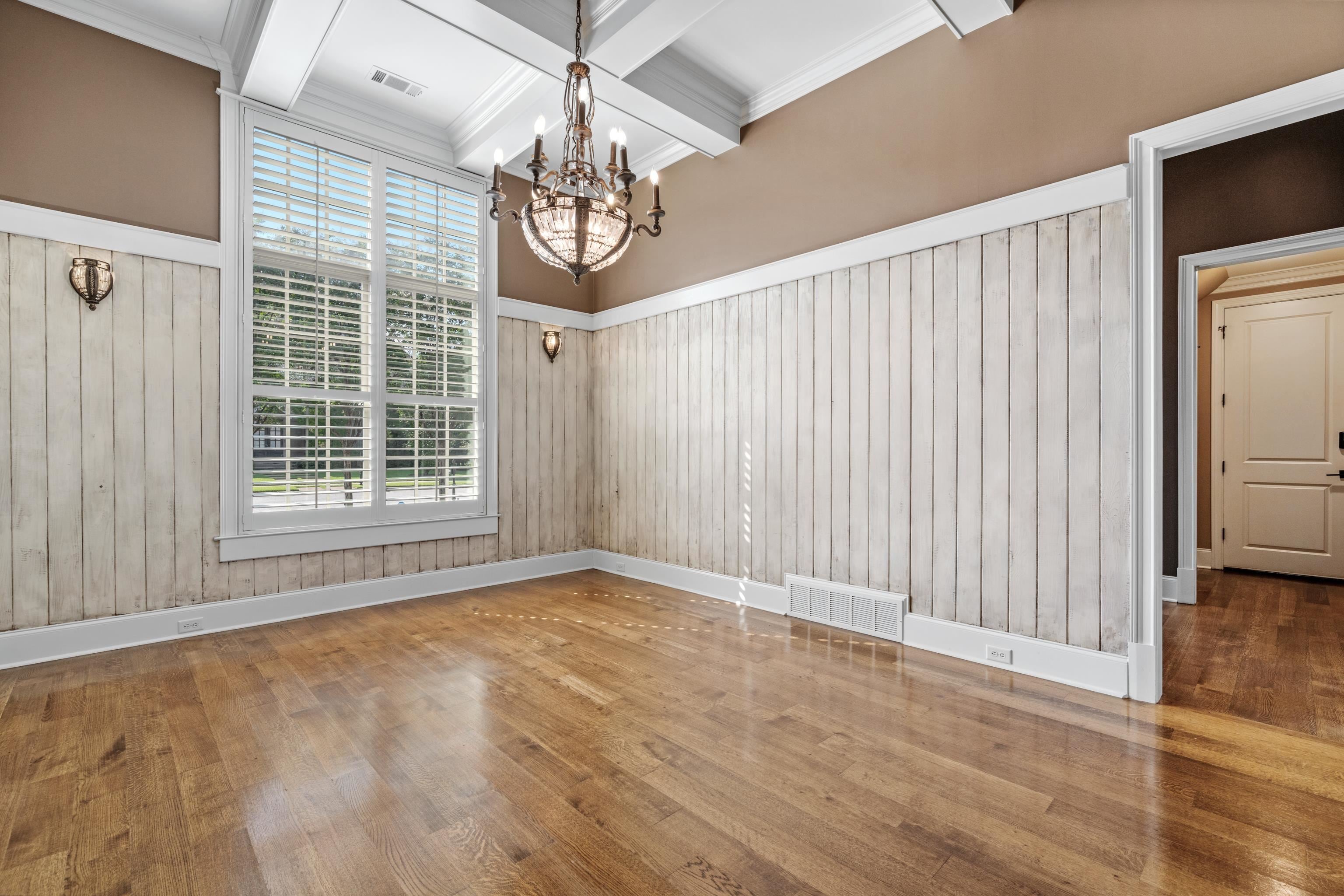 Germantown, Tennessee, 38138, United States, 4 Bedrooms Bedrooms, ,5 BathroomsBathrooms,Residential,Active,1910152