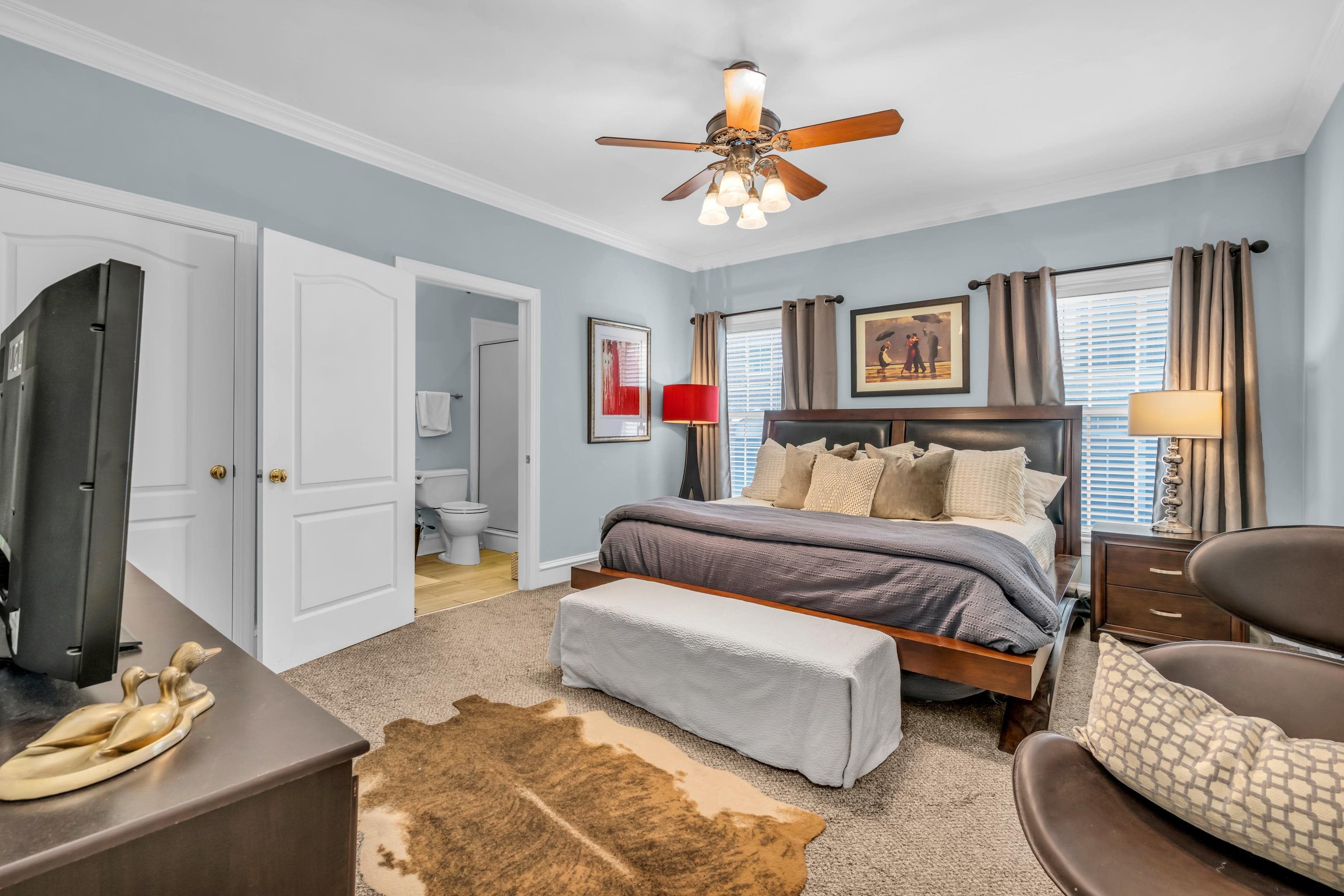 Memphis, Tennessee, 38103, United States, ,5 BathroomsBathrooms,Residential,Active,1820393