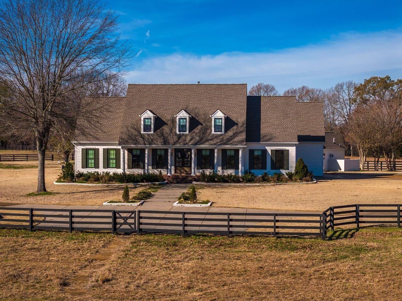 Somerville, Tennessee, 38068, United States, 3 Bedrooms Bedrooms, ,4 BathroomsBathrooms,Residential,Active,2006833