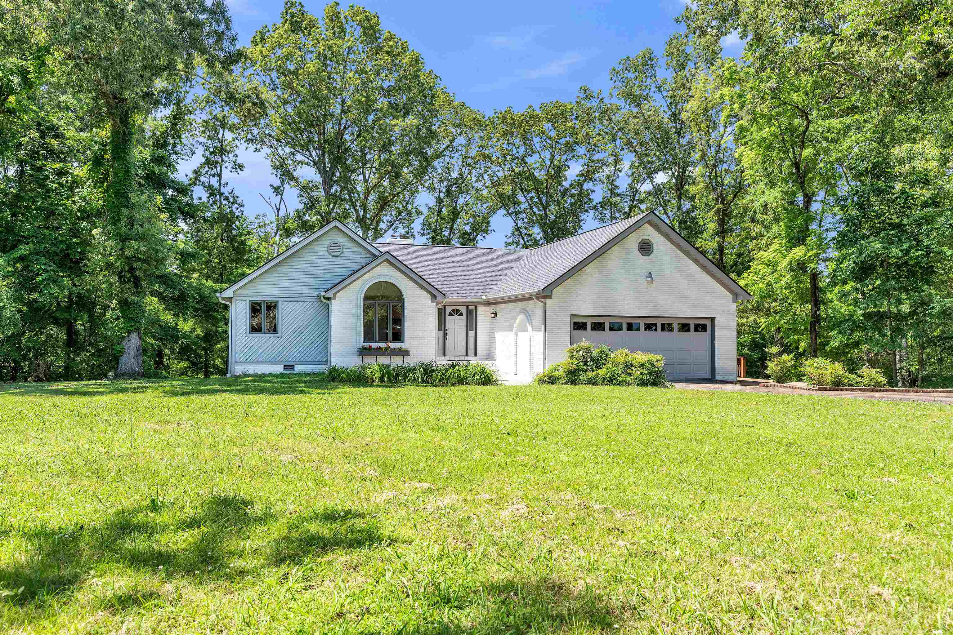 Hickory Valley, Tennessee, 38042, United States, ,3 BathroomsBathrooms,Residential,Active,1831827
