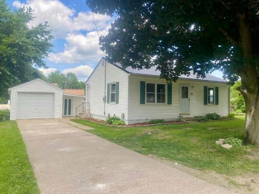 417 MAIDEN ST, CENTER POINT, IA 52213 - Image 1