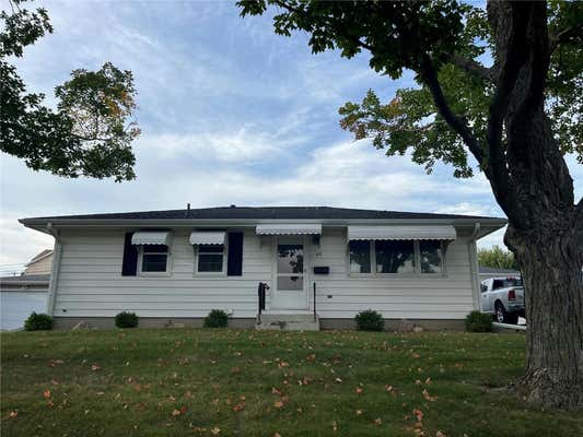 40 24TH AVE SW, CEDAR RAPIDS, IA 52404 - Image 1