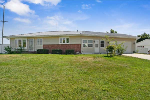 4529 REGAL AVE NE, CEDAR RAPIDS, IA 52402 - Image 1