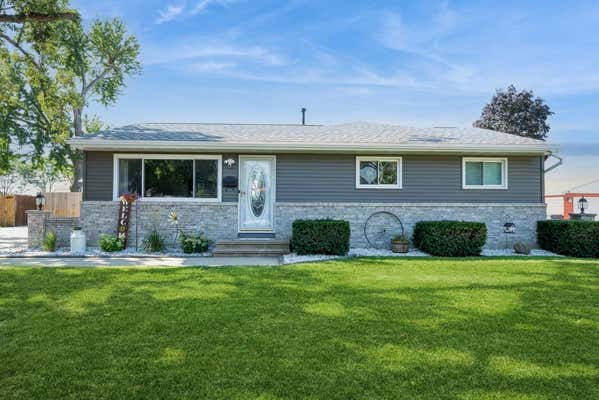 1021 BOWLER ST, HIAWATHA, IA 52233 - Image 1