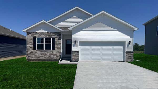 2814 MARY DR, HIAWATHA, IA 52233 - Image 1