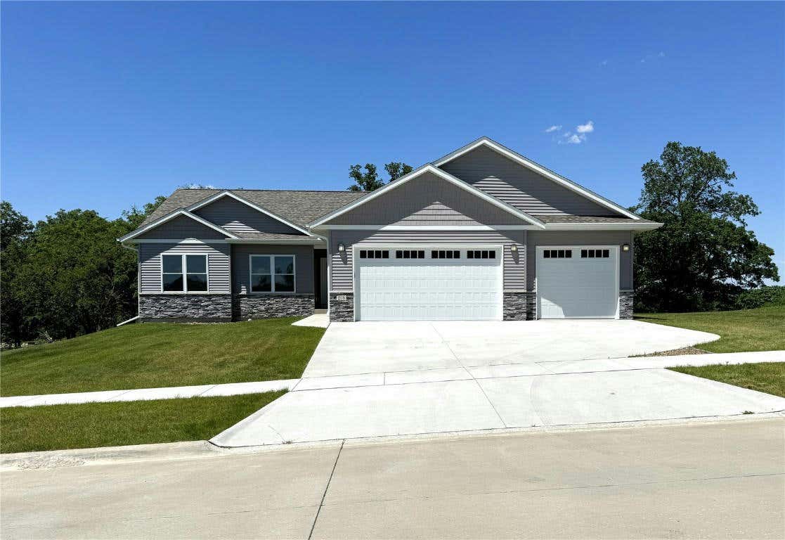 208 NORTHRIDGE PL, KALONA, IA 52247, photo 1 of 43