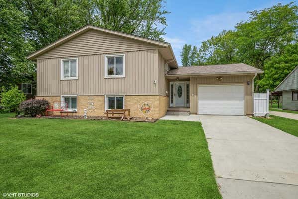 27 MAPLEWOOD DR, OELWEIN, IA 50662 - Image 1