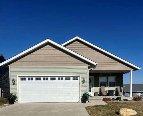 112 VIKING DR, VINTON, IA 52349 - Image 1