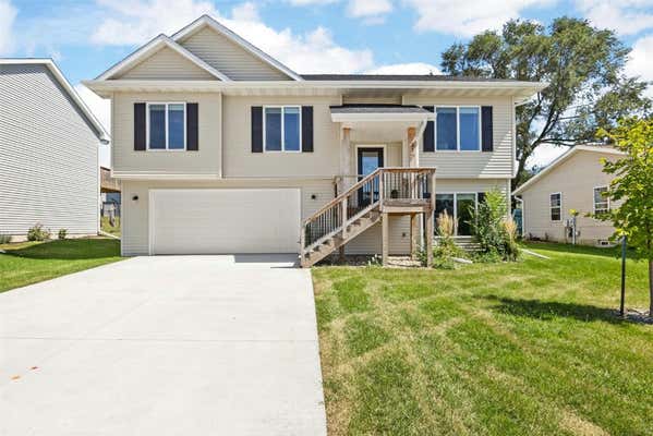 819 FAIRVIEW DR, CORALVILLE, IA 52241 - Image 1