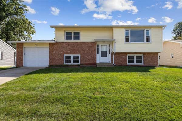 855 S 14TH ST, MARION, IA 52302 - Image 1